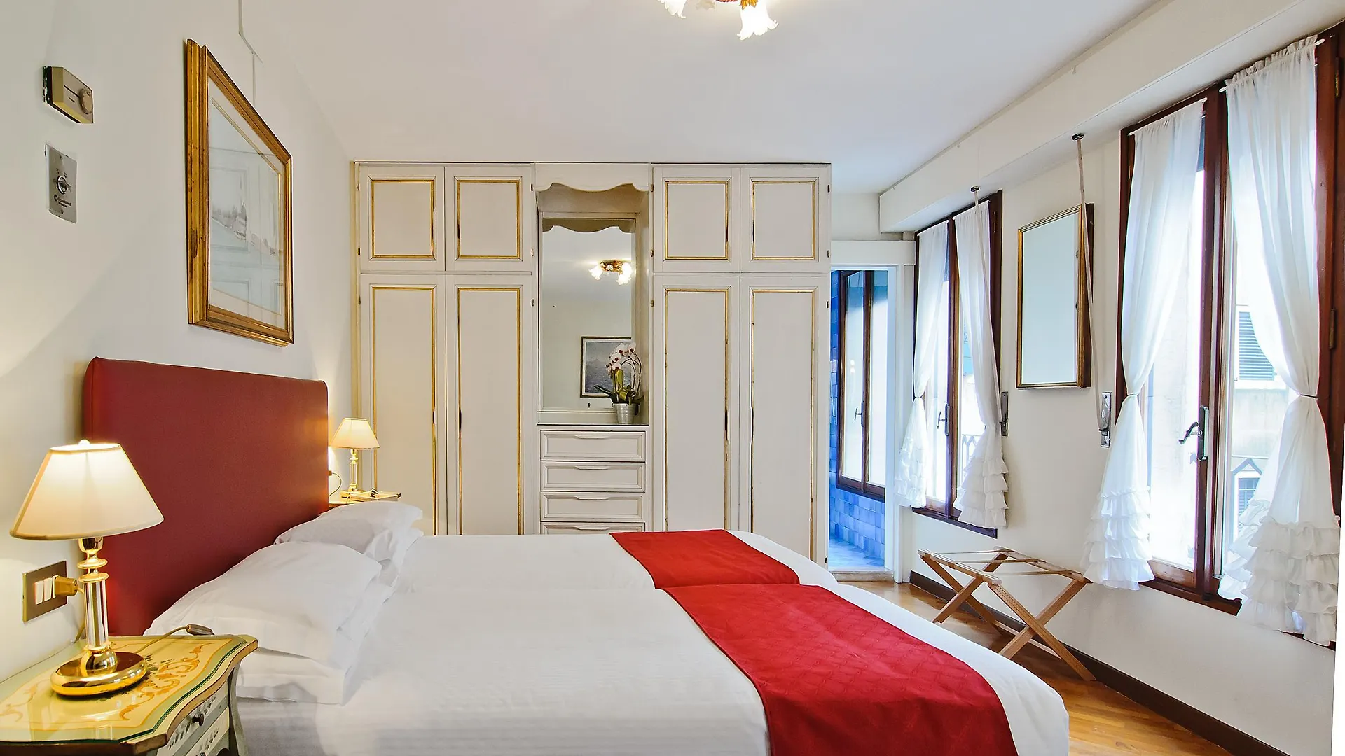 Hotel La Fenice Et Des Artistes Venice