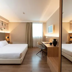 Hotel Neo